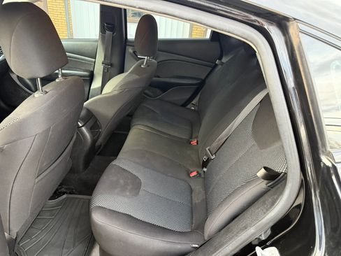 Used 2016 Dodge Dart SE w/ Convenience Group image 12