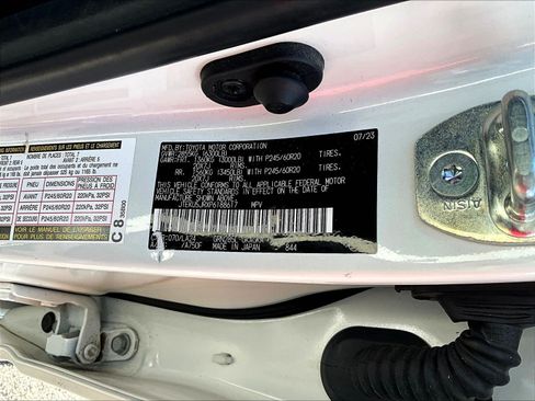 Used 2023 Toyota 4Runner Limited AWD/4WD image 19
