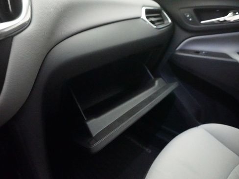 Used 2018 Chevrolet Equinox LT AWD/4WD image 30