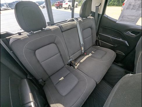 Used 2016 Chevrolet Colorado LT w/ LT Convenience Package AWD/4WD image 22