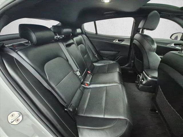 Used 2022 Kia Stinger GT1 RWD image 24