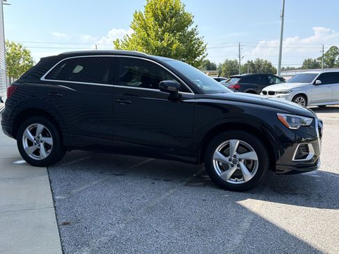 Used 2020 Audi Q3 2.0T Premium AWD/4WD image 3