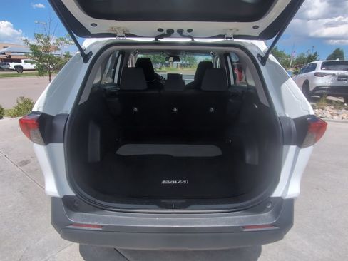 Used 2025 Toyota RAV4 XLE AWD/4WD image 25
