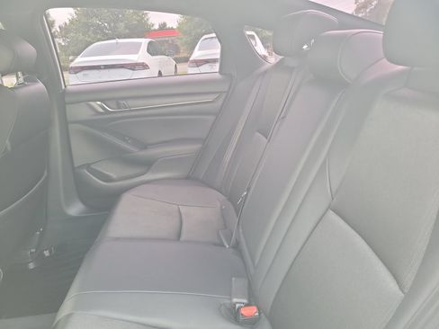 Used 2020 Honda Accord Sport image 24