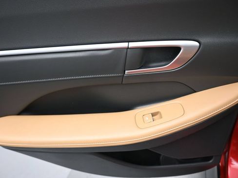 Used 2021 Hyundai Sonata Limited FWD image 33