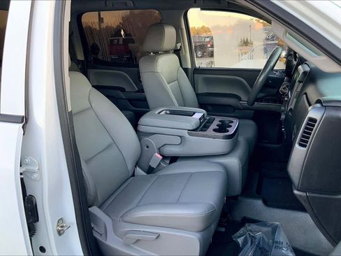 Used 2018 Chevrolet Silverado 1500 W/T w/ WT Convenience Package image 8