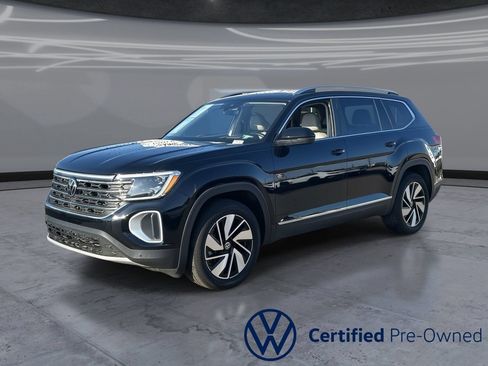 Used 2025 Volkswagen Atlas SEL AWD/4WD image 1