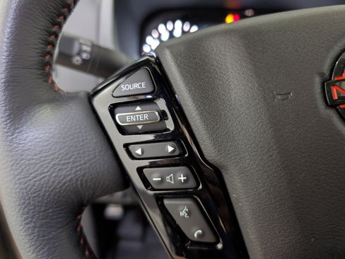 Used 2024 Nissan Frontier PRO-4X w/ Pro Premium Package image 21