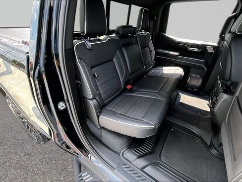 Used 2023 GMC Sierra 1500 AT4X AWD/4WD image 26