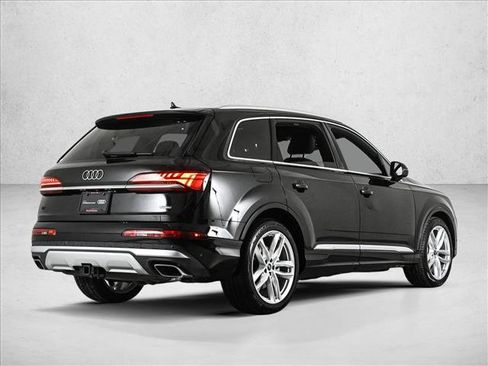 Certified 2025 Audi Q7 3.0T Premium Plus w/ Premium Plus Package image 5