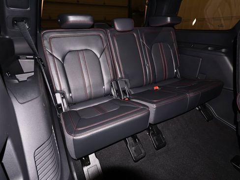 Certified 2024 Ford Expedition Limited AWD/4WD image 21
