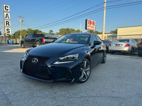 Used 2017 Lexus IS 300 AWD image 1