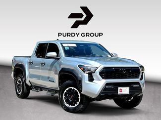 Used 2024 Toyota Tacoma TRD Off-Road w/ TRD Off Road Upgrade Package AWD/4WD video 1