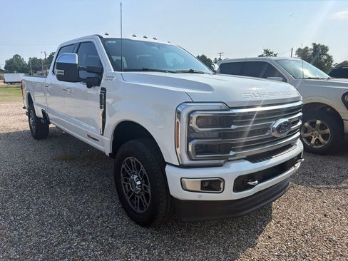 Used 2024 Ford F350 Limited w/ FX4 Off-Road Package AWD/4WD image 2