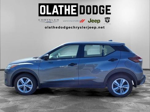 Used 2025 Nissan Kicks Play S FWD image 20