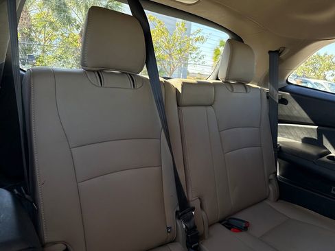 Used 2019 Honda Pilot EX-L image 28