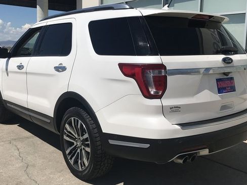 Used 2019 Ford Explorer Platinum image 21