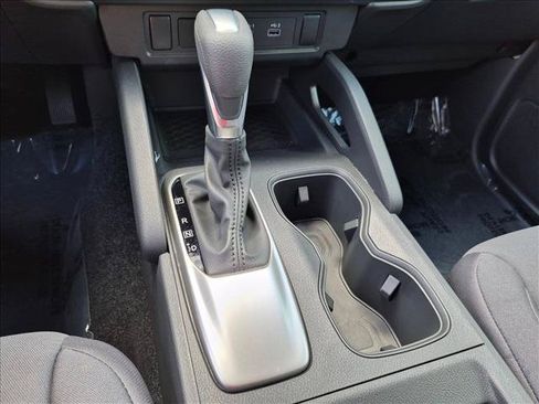 Certified 2025 Nissan Frontier S RWD image 12