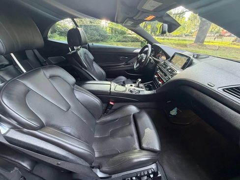Used 2016 BMW M6 Convertible RWD image 18