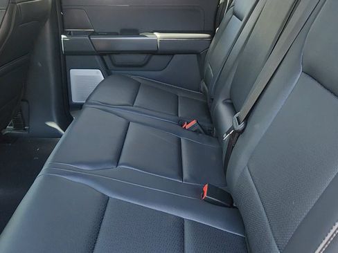 New 2025 Ford F150 Lariat w/ Equipment Group 502A High image 21