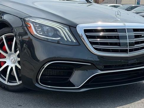 Used 2018 Mercedes-Benz S 63 AMG S 4MATIC Sedan image 19