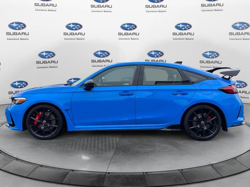 Used 2025 Honda Civic Type R image 3