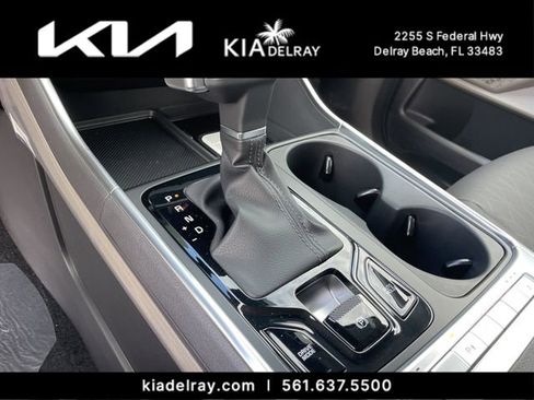 New 2026 Kia Carnival EX FWD image 26