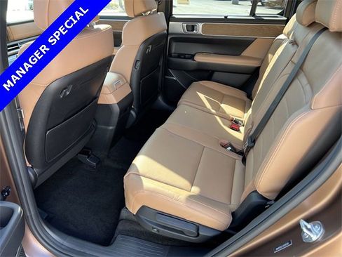 New 2025 Hyundai Santa Fe Limited image 11