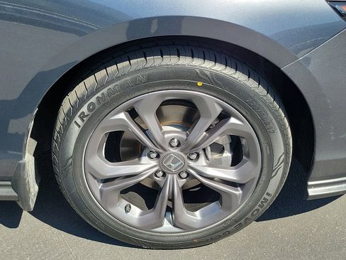 Certified 2023 Honda Accord EX image 6