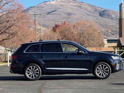 Used 2017 Audi Q7 3.0T Premium Plus image 4