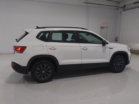 Used 2024 Volkswagen Taos S FWD image 10
