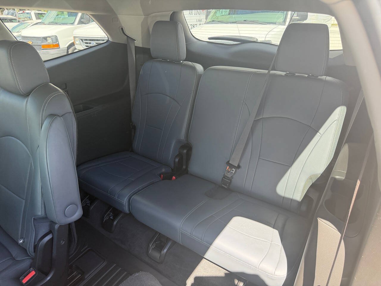 Used 2020 Buick Enclave Essence FWD image 13