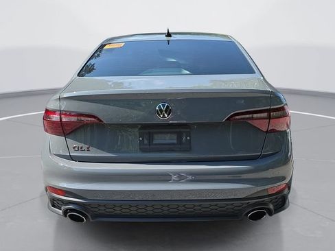 Used 2022 Volkswagen Jetta GLI Autobahn FWD image 5