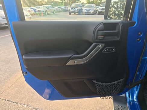 Used 2015 Jeep Wrangler Unlimited Sport w/ Quick Order Package 24S image 14