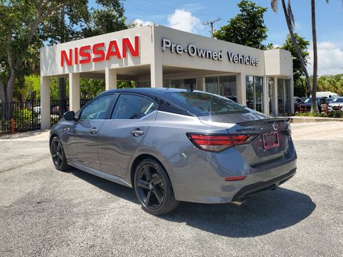 Certified 2023 Nissan Sentra SR w/ Midnight Edition Package image 6