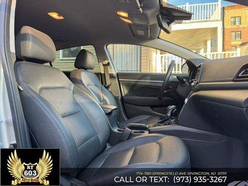 Used 2020 Hyundai Elantra Limited w/ Cargo Package (C1) image 15
