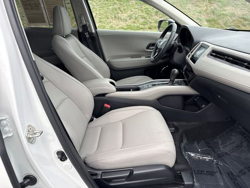 Used 2021 Honda HR-V EX-L image 34