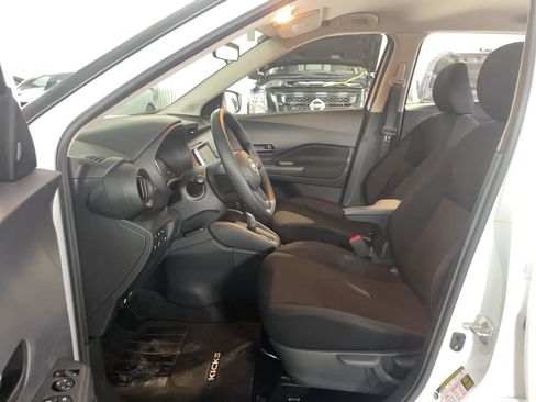 Used 2024 Nissan Kicks S FWD image 18