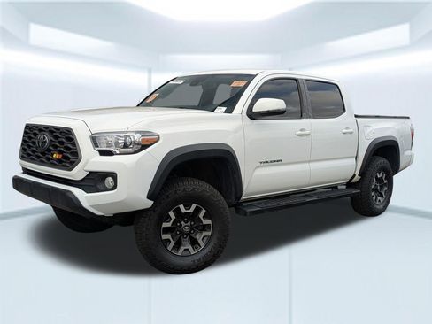 Used 2022 Toyota Tacoma TRD Off-Road w/ Technology Package image 1