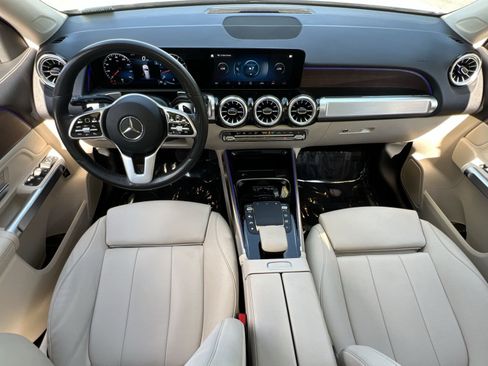 Used 2023 Mercedes-Benz GLB 250 4MATIC image 28