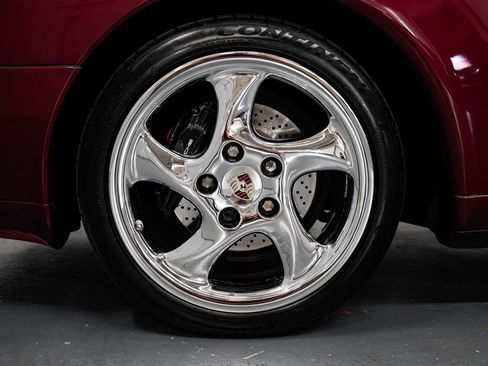 Used 1997 Porsche 911 Carrera RWD image 49