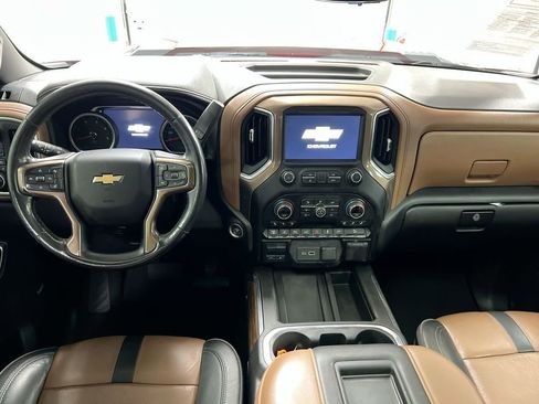 Used 2021 Chevrolet Silverado 2500 High Country w/ Z71 Off-Road Package AWD/4WD image 5