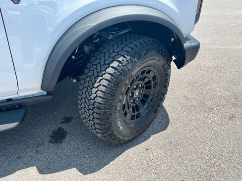 New 2026 Ford Bronco Badlands AWD/4WD image 6