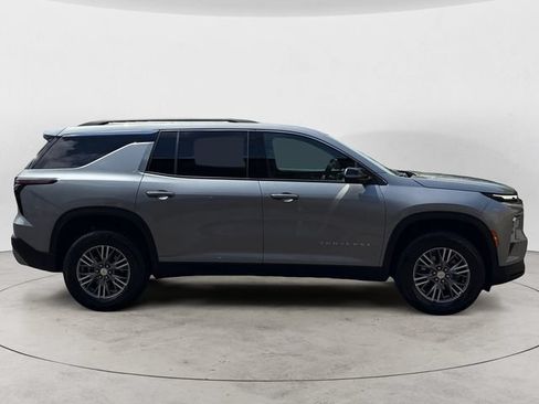 Certified 2026 Chevrolet Traverse LT AWD/4WD image 6