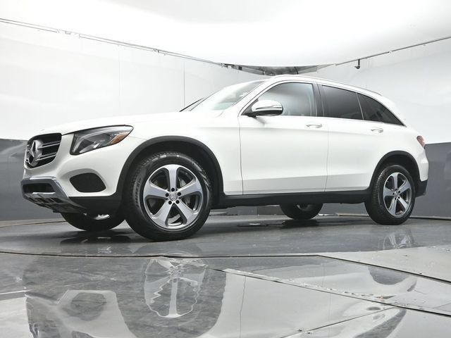 Used 2017 Mercedes-Benz GLC 300 4MATIC image 36