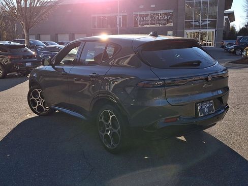 New 2025 Alfa Romeo Tonale w/ Active Assist Package image 11