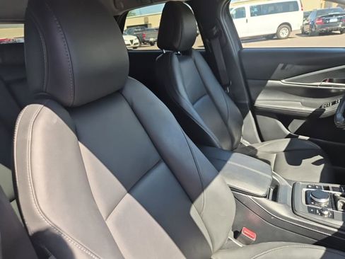 Used 2023 MAZDA CX-30 AWD 2.5 S w/ Select Package image 11