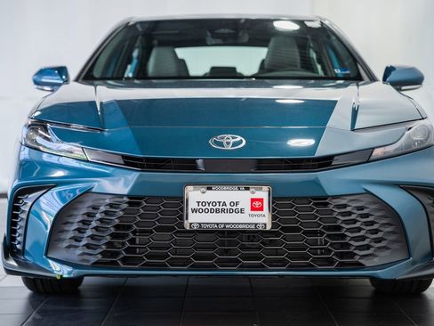 New 2026 Toyota Camry SE FWD image 2