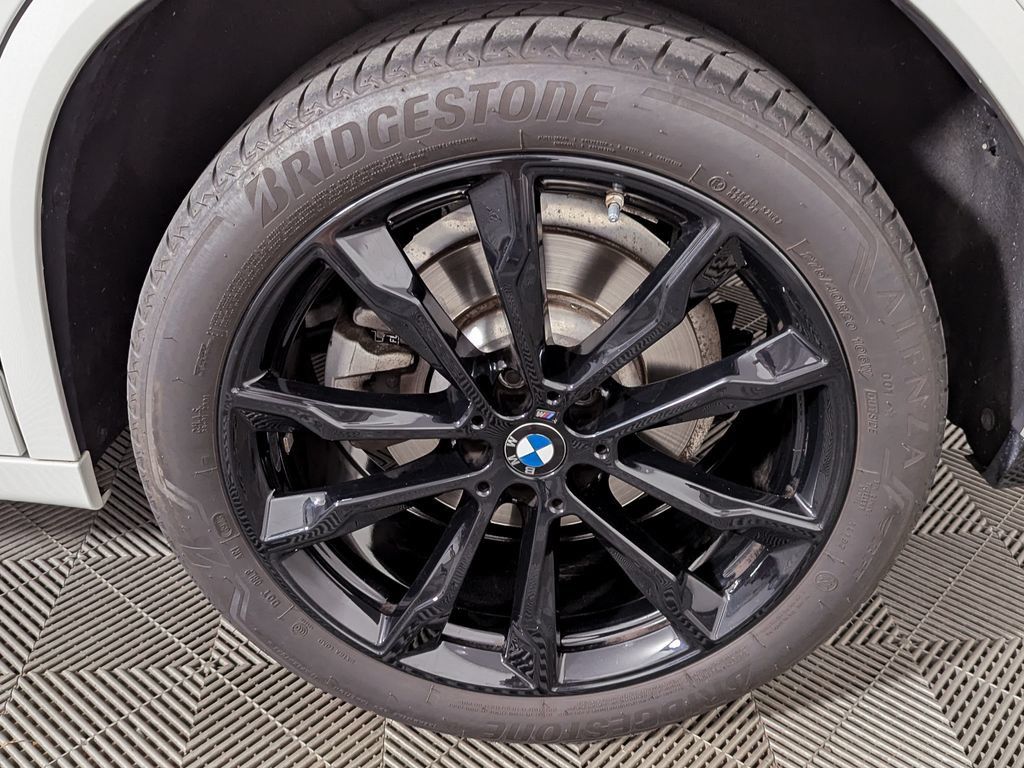 Used 2024 BMW X4 xDrive30i w/ Premium Package AWD/4WD image 51