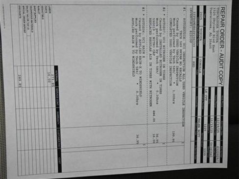 Used 2025 Toyota Corolla LE image 4